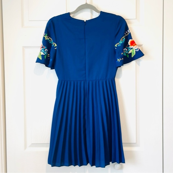 ASOS Embroidered Pleated Dress in Navy Blue - Picture 2 of 7